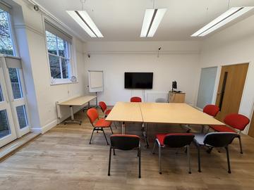 Garden Room - Boardroom Style